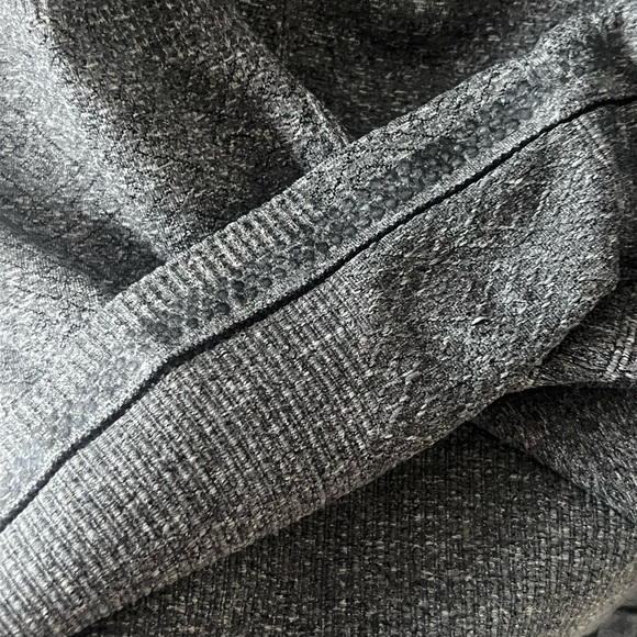 Athleta Gray Long Sleeve Hoodie Size Medium - Picture 3 of 6